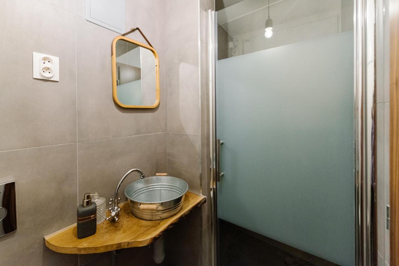 Petra Inn Apartments In Historical Palace 브라티슬라바 외부 사진